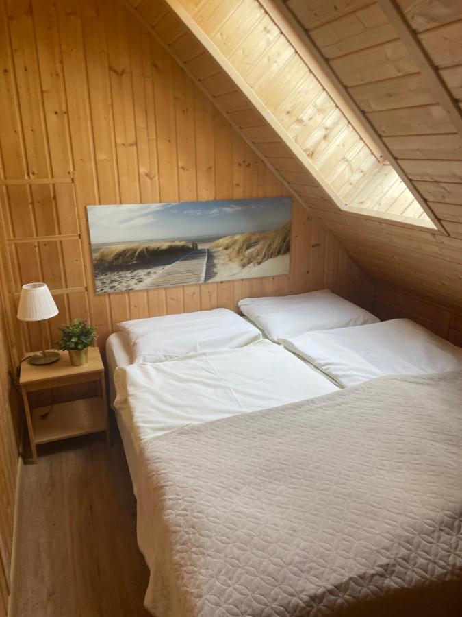 Sosnowa Mila - Domy I Apartamenty Pobierowo Esterno foto