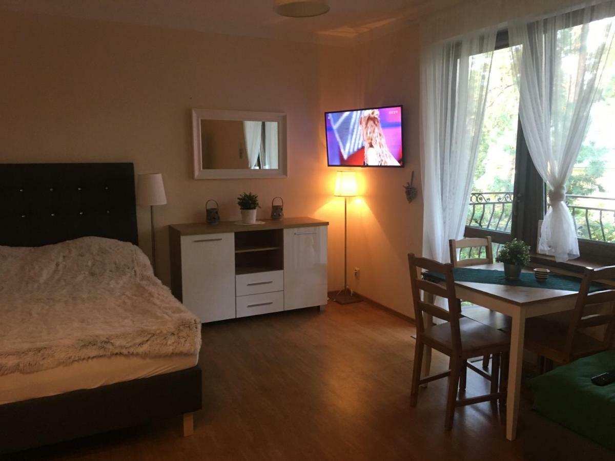 Sosnowa Mila - Domy I Apartamenty Pobierowo Esterno foto